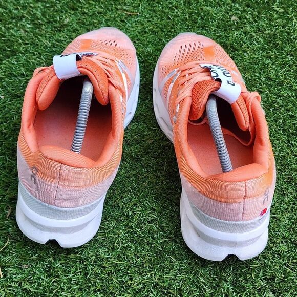 ON CLOUDSURFER - Womens Sneakers - SIZE 7.5 - Picture 5 of 10